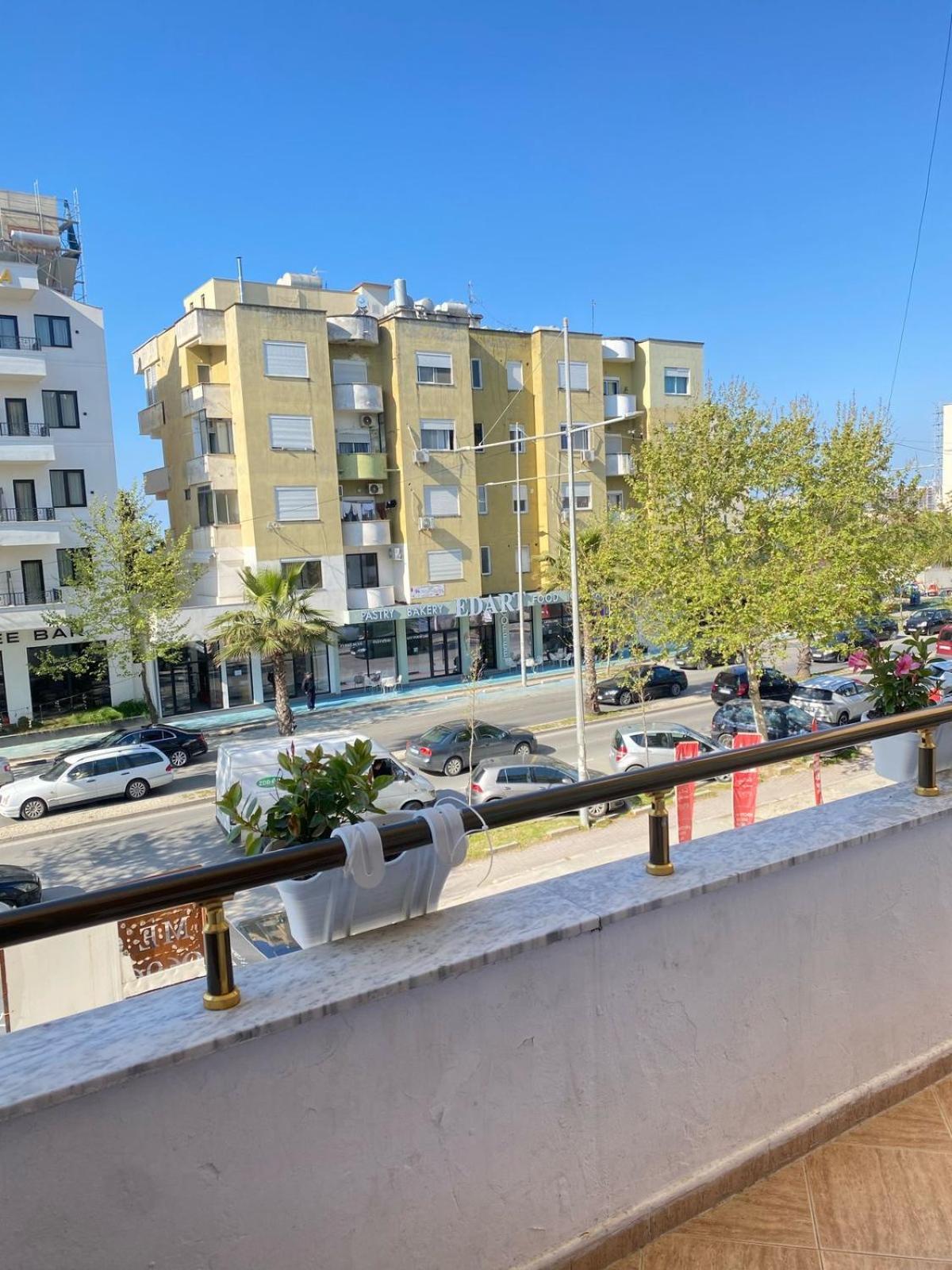 Rai Rooms Durres Bagian luar foto